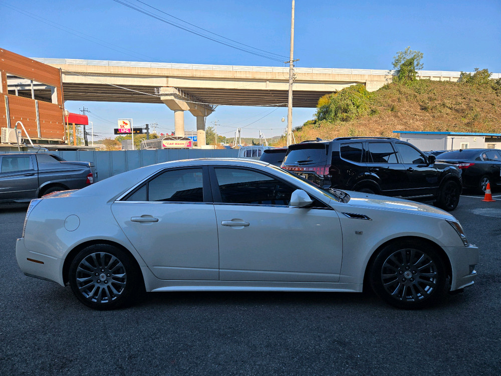 11년식캐딜락2세대3.0 V6럭셔리휘발유오토 490만원--2