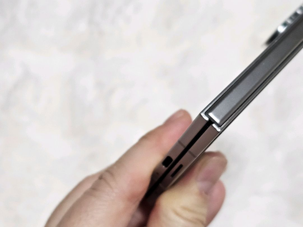 갤럭시 Z폴더7 실버 512GB 이미지