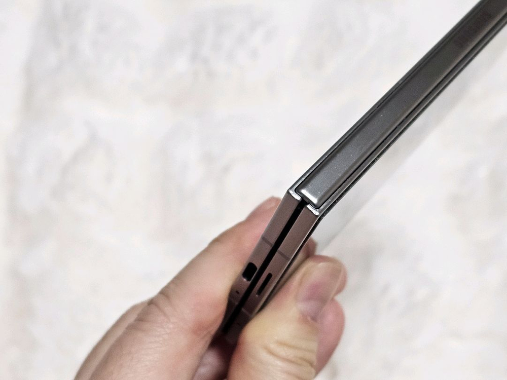 갤럭시 Z폴더7 실버 512GB 이미지