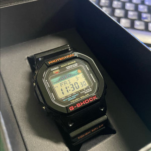 지샥 지라이드 터프 솔라 전파 시계 이미지