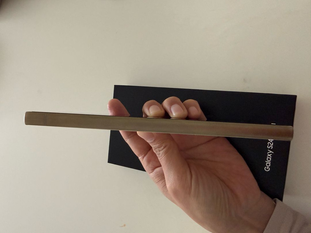 갤럭시 S24울트라 256 티타늄옐로우 S급 판매--5