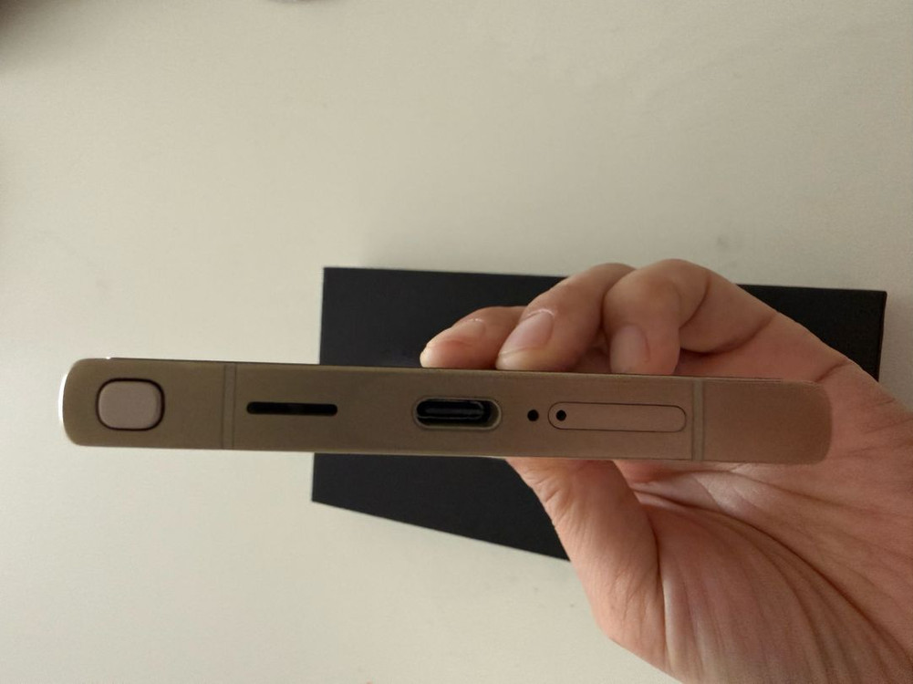 갤럭시 S24울트라 256 티타늄옐로우 S급 판매--6