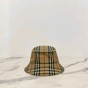 새상품급 버버리 체크 테크니컬 코튼 버킷햇 베이지 8026927