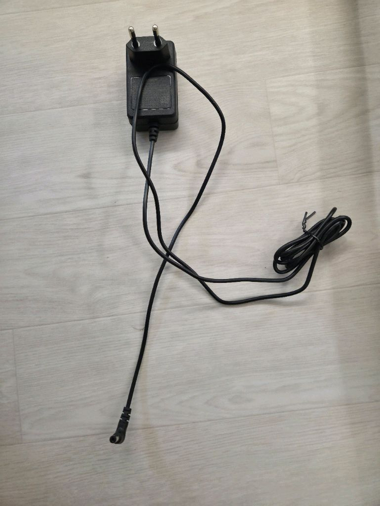 스피아노 테드 LED 와이드 스탠드 집게형 / 모니터 조명 , 스탠드--3