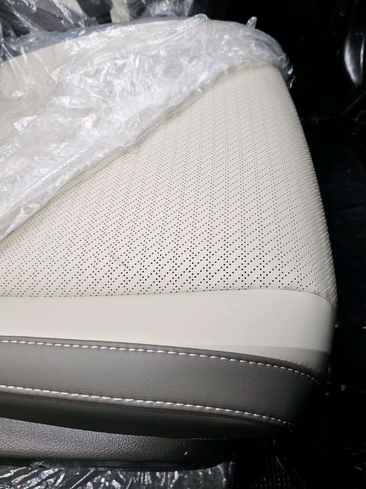 (인천)카니발4세대KA4 9인승 가죽시트 특가 판매합니다 [2열,3열,4열] 시트 2024년식--7