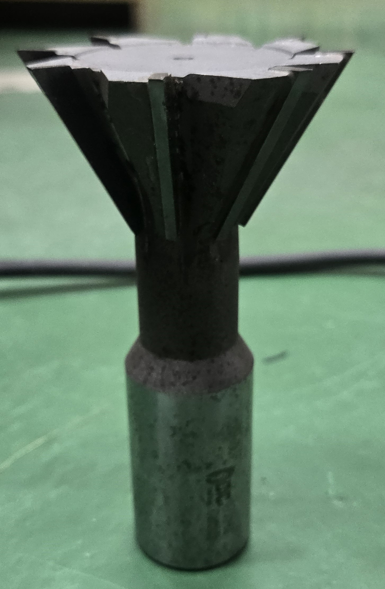 70파이 60도 T브레징 앵글커터--3