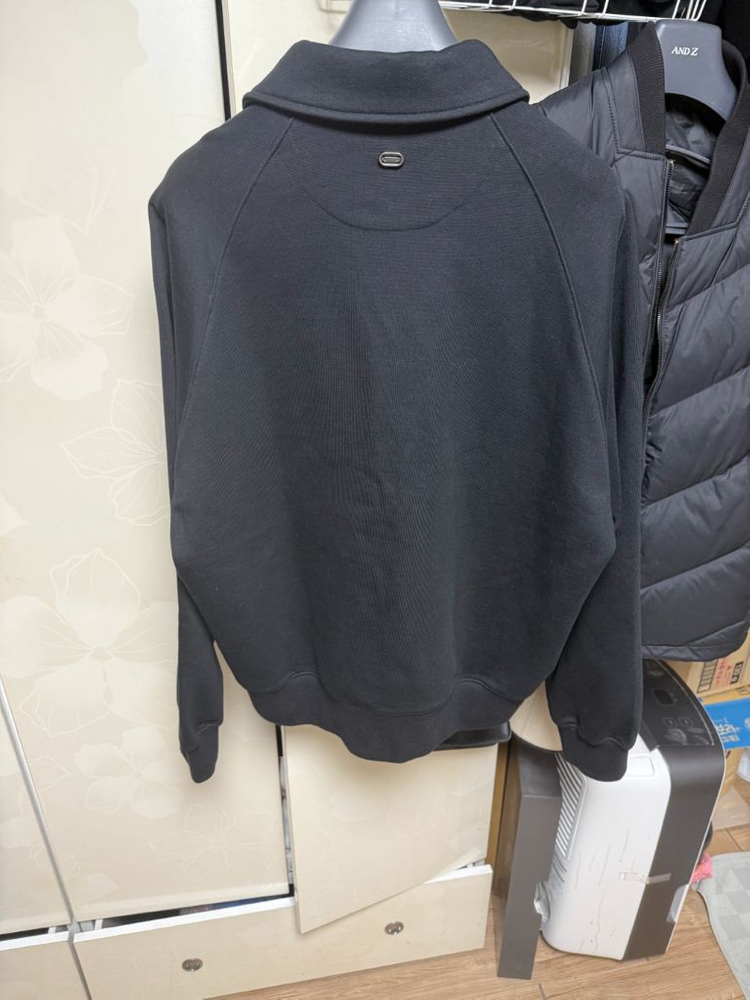 솔리드옴므 카라 스웻셔츠--1