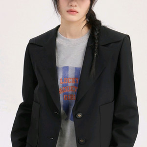럭키슈에뜨 세일러 크롭 자켓