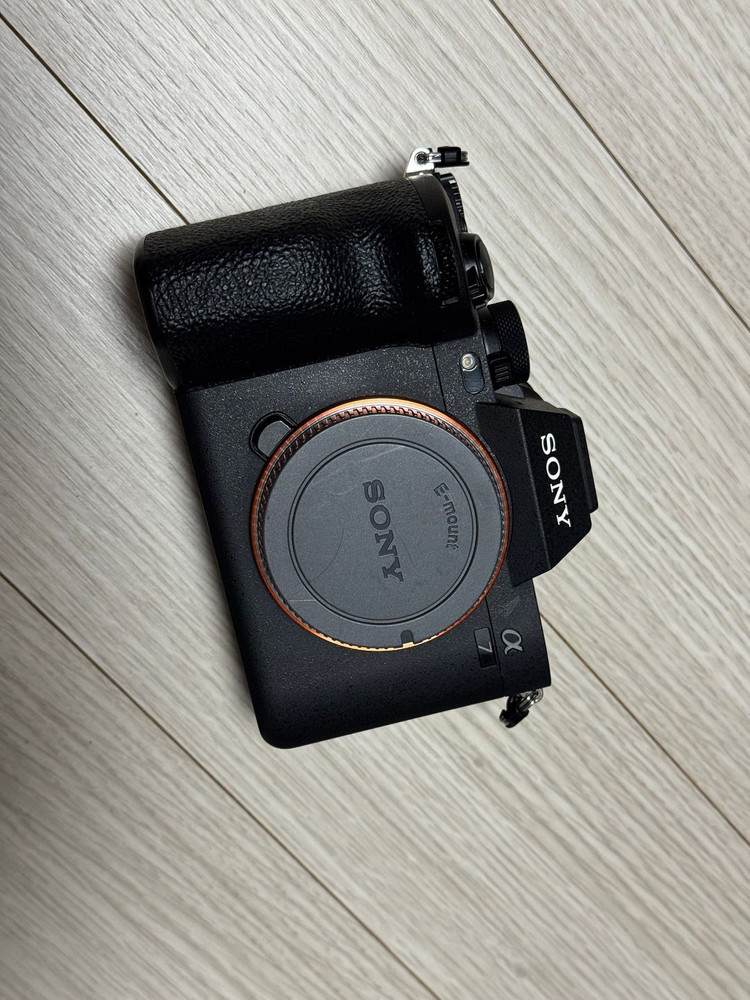 소니 풀프레임 미러리스 카메라 a7m4--1