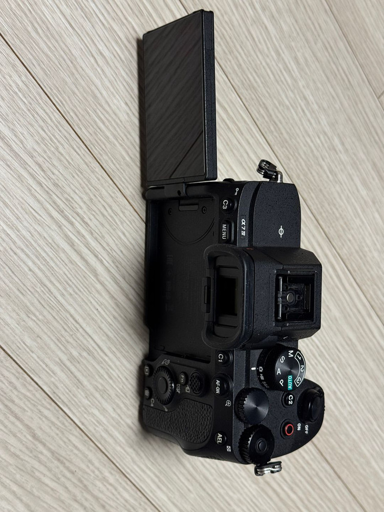 소니 풀프레임 미러리스 카메라 a7m4--2