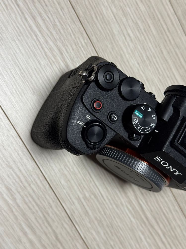 소니 풀프레임 미러리스 카메라 a7m4--3