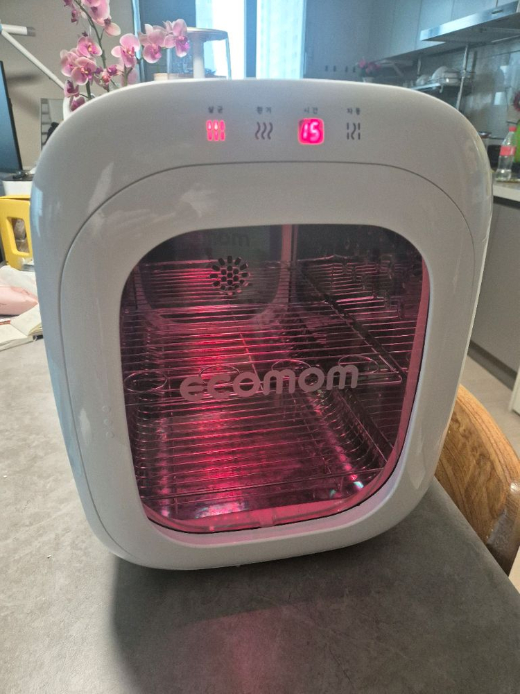 에코맘 젖병 소독기 살군기 깨끗하고 작동잘됩니다 테스트완료--1