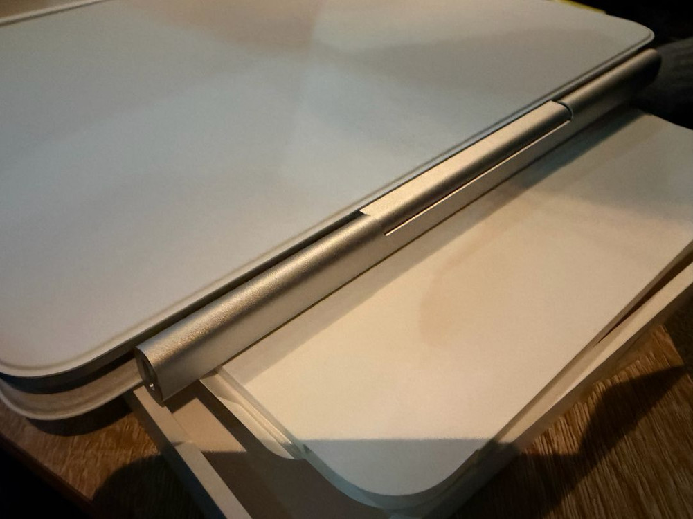 애플 매직키보드 11인치 m4,m5 새상품 팝니다--4