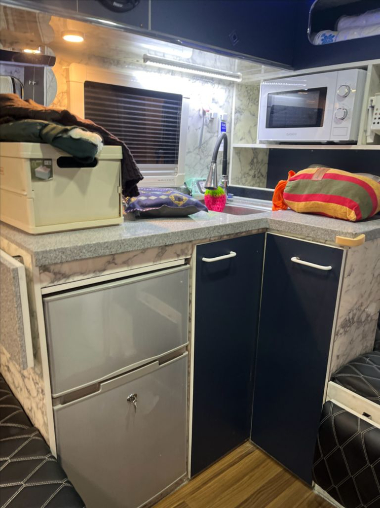 카운티 캠핑카 대구 8579 이미지