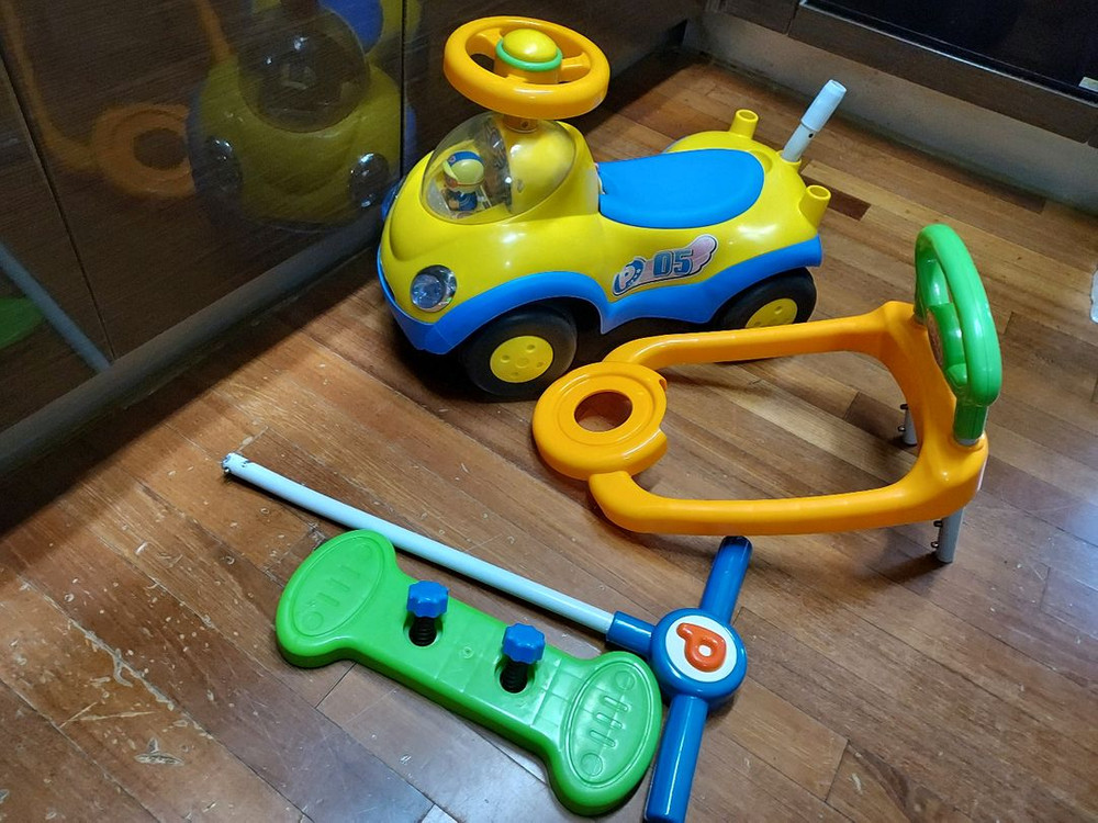 뽀로로허니붕붕카 18000원--3