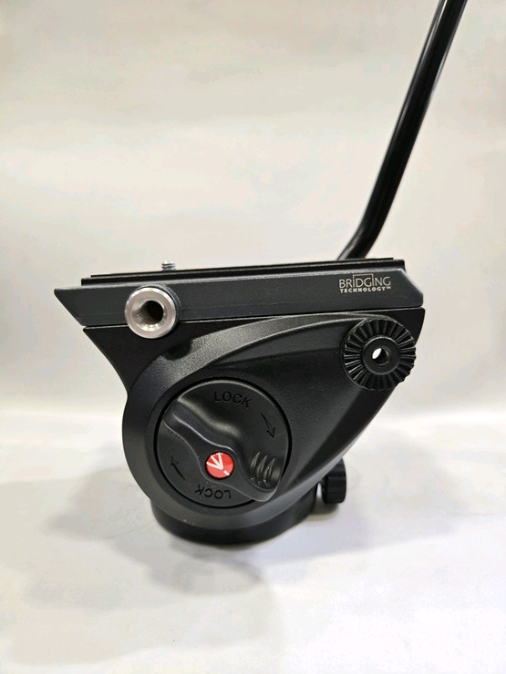 맨프로토 MVH500AH 유압식 비디오 플랫비이스 동영상 촬영용 헤드--2