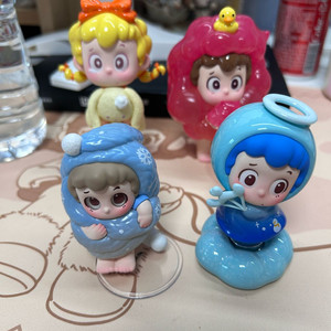 일괄4개가격 정품 piny 피규어 이미지