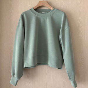 룰루레몬 소프트스트림 6 오버사이즈 크롭 크루넥 맨투맨