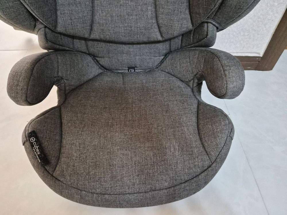 주니어 카시트 이미지