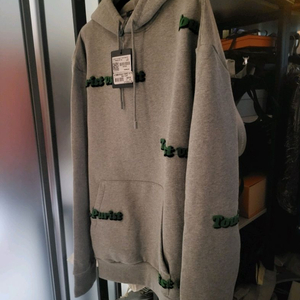 루이비통 투어리스트 터피타지 후드 이미지