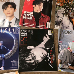 샤오잔 잡지 사진집 판매합니다.