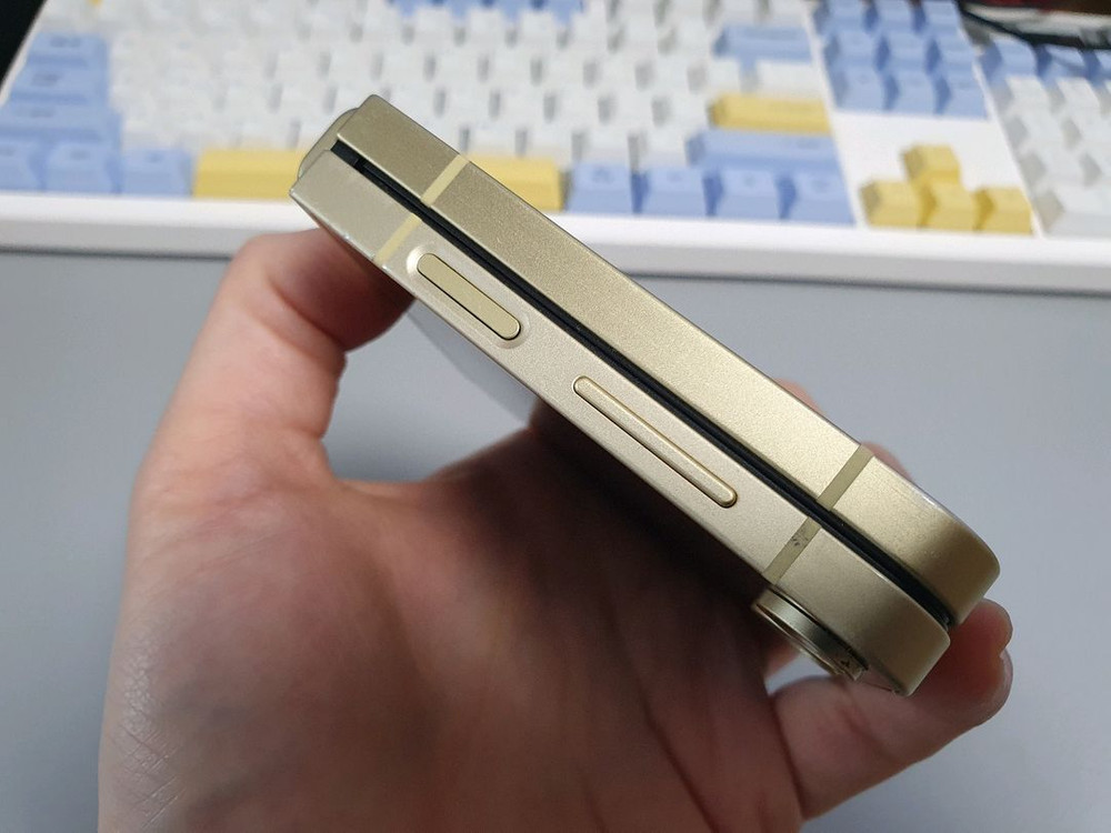 갤럭시 Z플립6 / 256GB / 옐로우 이미지