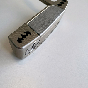 스카티카메론 셀렉트 뉴포트 배트맨 커스텀 퍼터 35인치 최상급 이미지