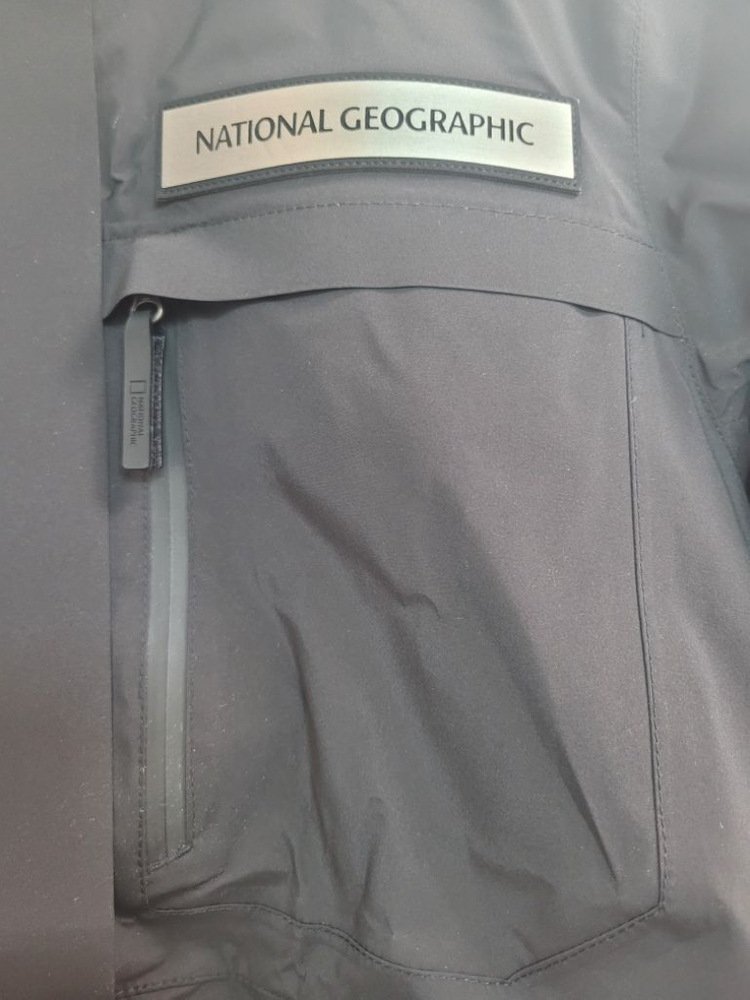 새상품)내셔널지오그래픽 여성 경량 바람막이 자켓 90 이미지