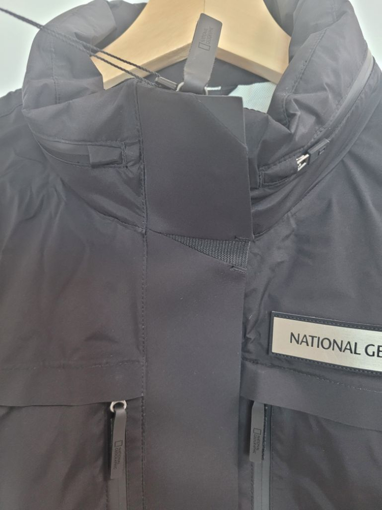 새상품)내셔널지오그래픽 여성 경량 바람막이 자켓 90 이미지