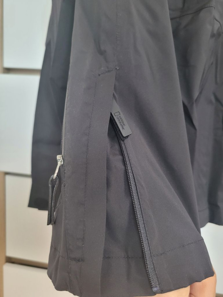 새상품)내셔널지오그래픽 여성 경량 바람막이 자켓 90 이미지