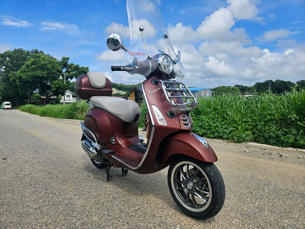 베스파프리마베라125 / 19년식 / 2만키로 / 185만원 / 튜닝완료 이미지