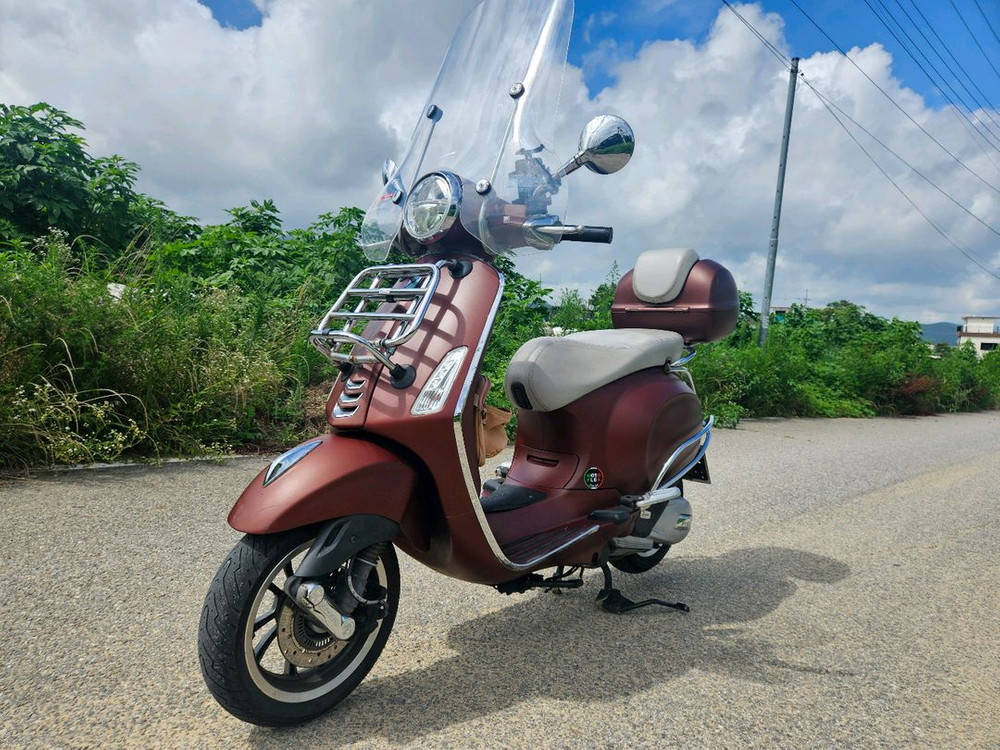 베스파프리마베라125 / 19년식 / 2만키로 / 185만원 / 튜닝완료 이미지