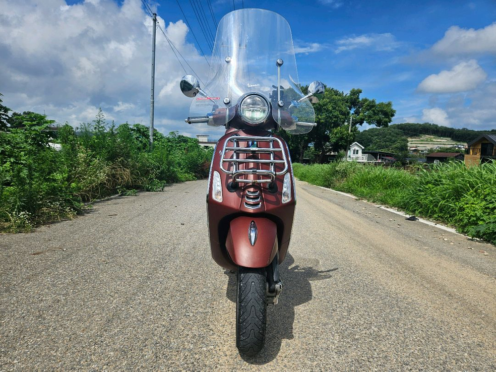 베스파프리마베라125 / 19년식 / 2만키로 / 185만원 / 튜닝완료 이미지