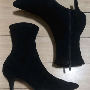 슈펜 여성 앵클부츠 250사이즈 굽7