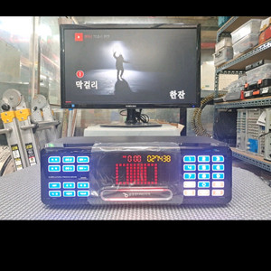 금영 KMS-S700B 노래방 반주기. 노래방 기기(신 이미지