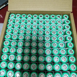 eve 18650 25p 신품 고방셀 50개 일괄