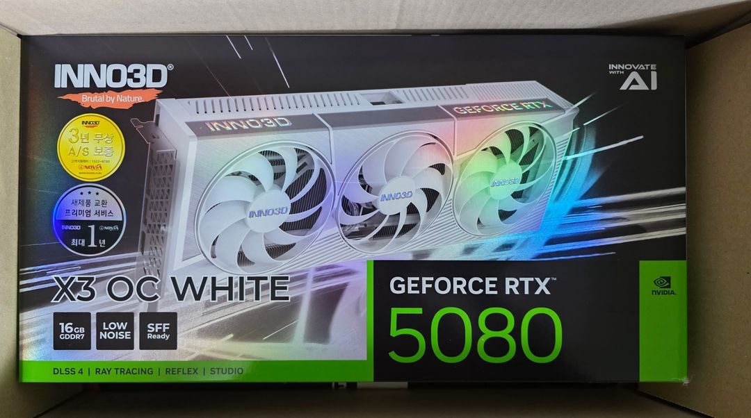 Inno3d RTX 5080 화이트 16G OC 그래픽카드 이미지