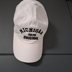 정품!MICHIGAN 볼캡.거의새제품
