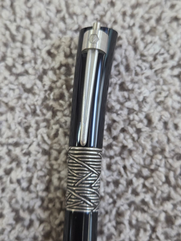 워터맨 세레니떼 블랙 M 만년필--4