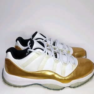 나이키 에어 조던 11 로우 클로징 세레모니입니다 275