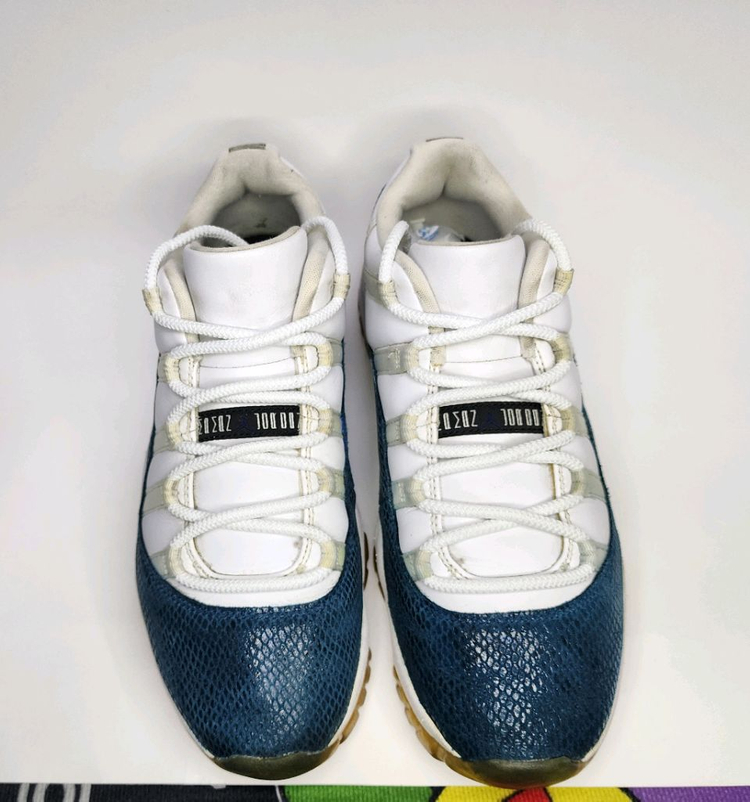 조던 11 레트로 로우 네이비 스네이크스킨 2019 모델 275mm--3