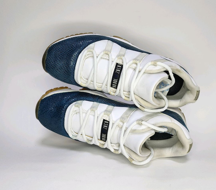 조던 11 레트로 로우 네이비 스네이크스킨 2019 모델 275mm--4