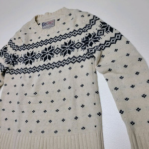 후아유 WHO.A.U 눈꽃패턴 니트 스웨터 L 아이보리