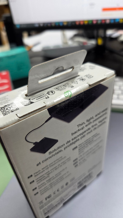 [미개봉 새제품] 씨게이트 One Touch HDD 2TB 블랙 외장하드 / 데이터복구+암호화+풀구성 이미지