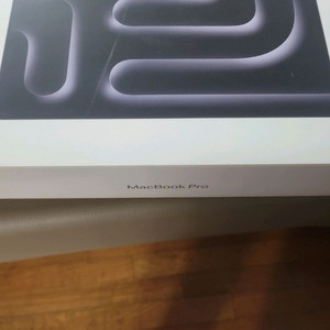 맥북프로 M4 고급형24기가박스풀셋...최저가 215만원