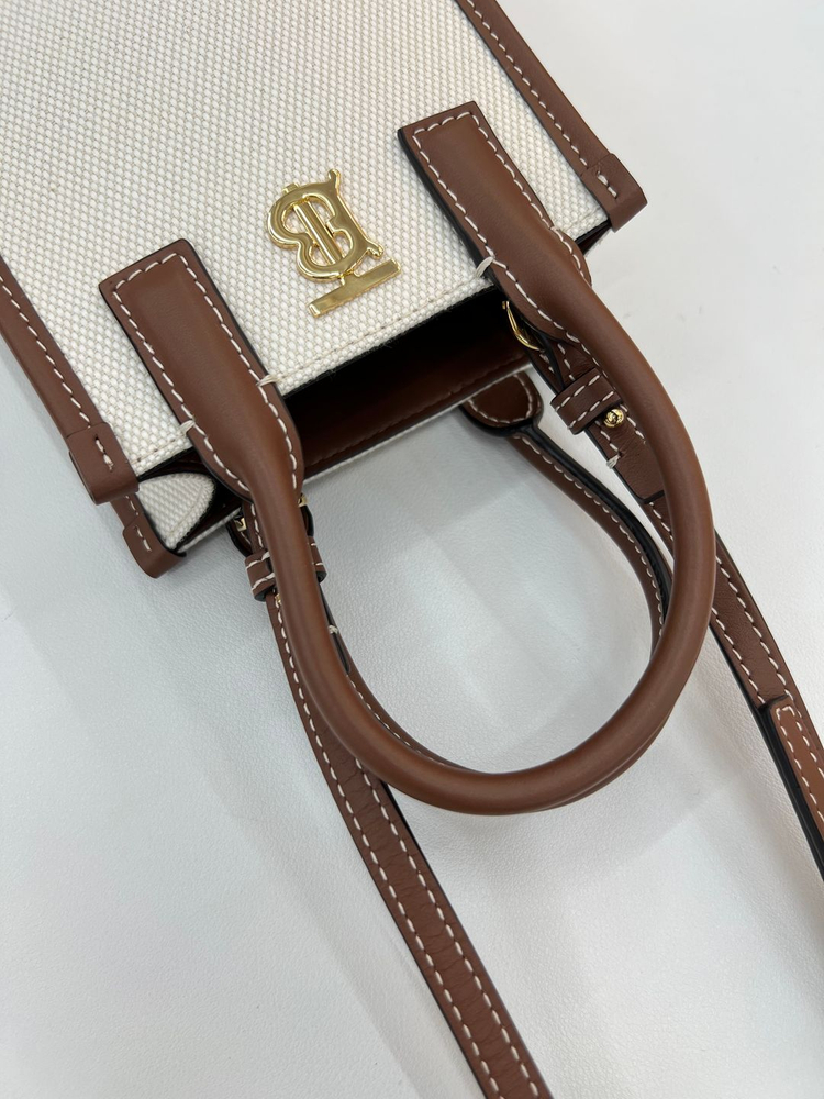 [중고명품 럭스올 울산점] 버버리 프란시스 마이크로 캔버스 레더 숄더백--6