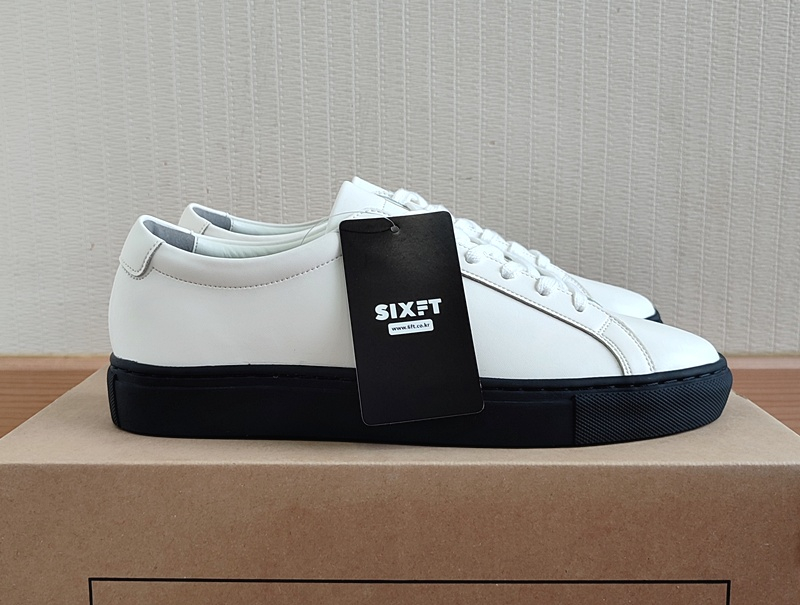 식스핏 가죽스니커즈275 남성 운동화 키높이 새상품 이미지