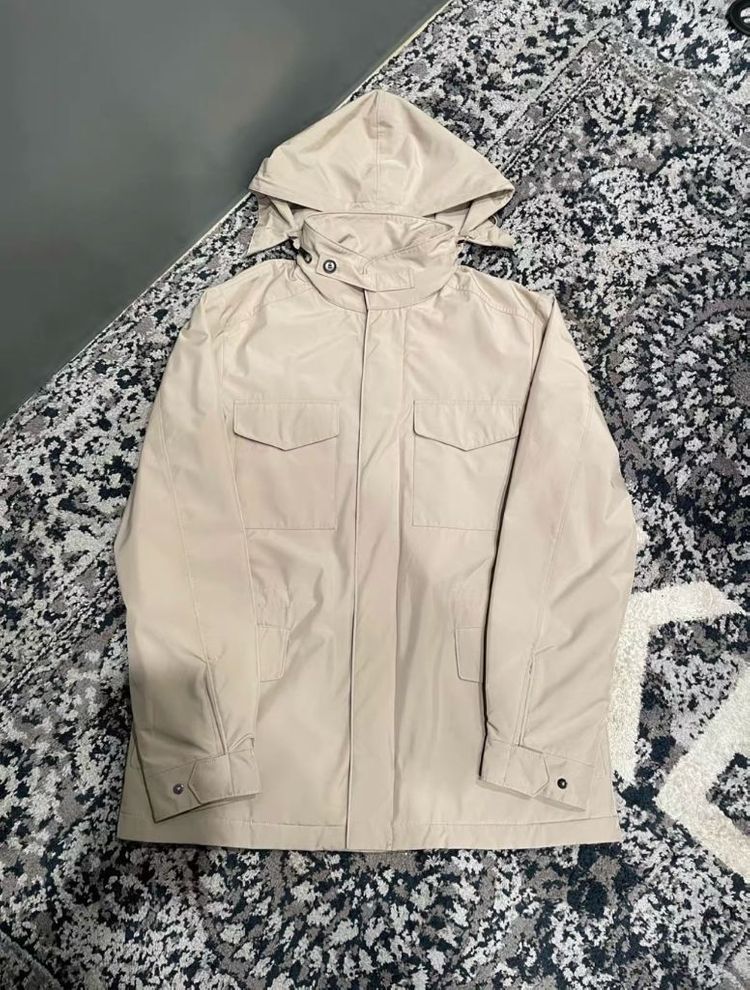 로로피아나 트래블러 윈드메이트 자켓 이미지