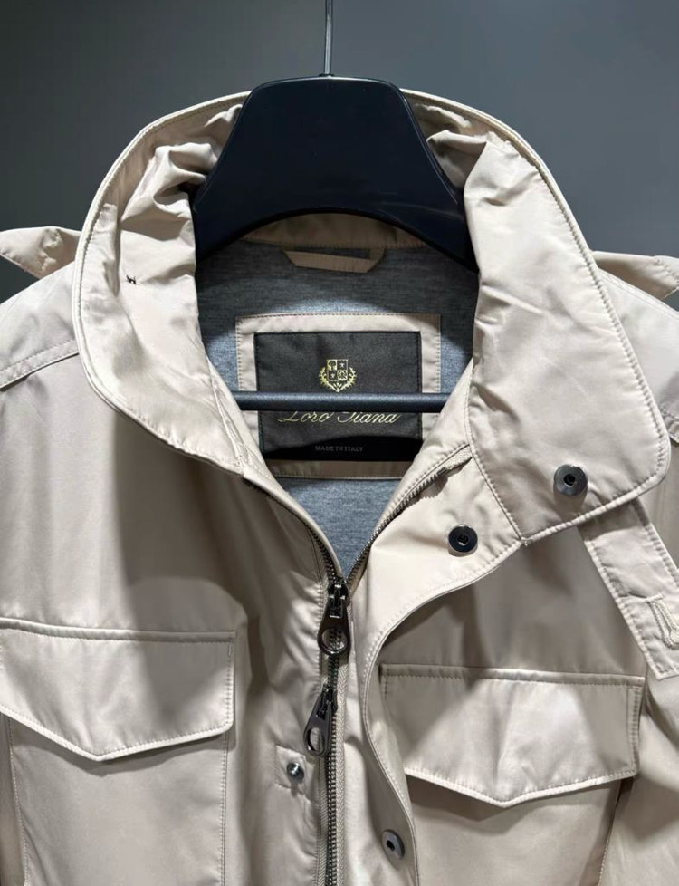 로로피아나 트래블러 윈드메이트 자켓 이미지