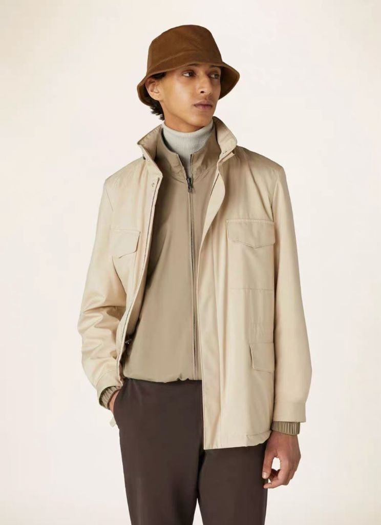 로로피아나 트래블러 윈드메이트 자켓 이미지